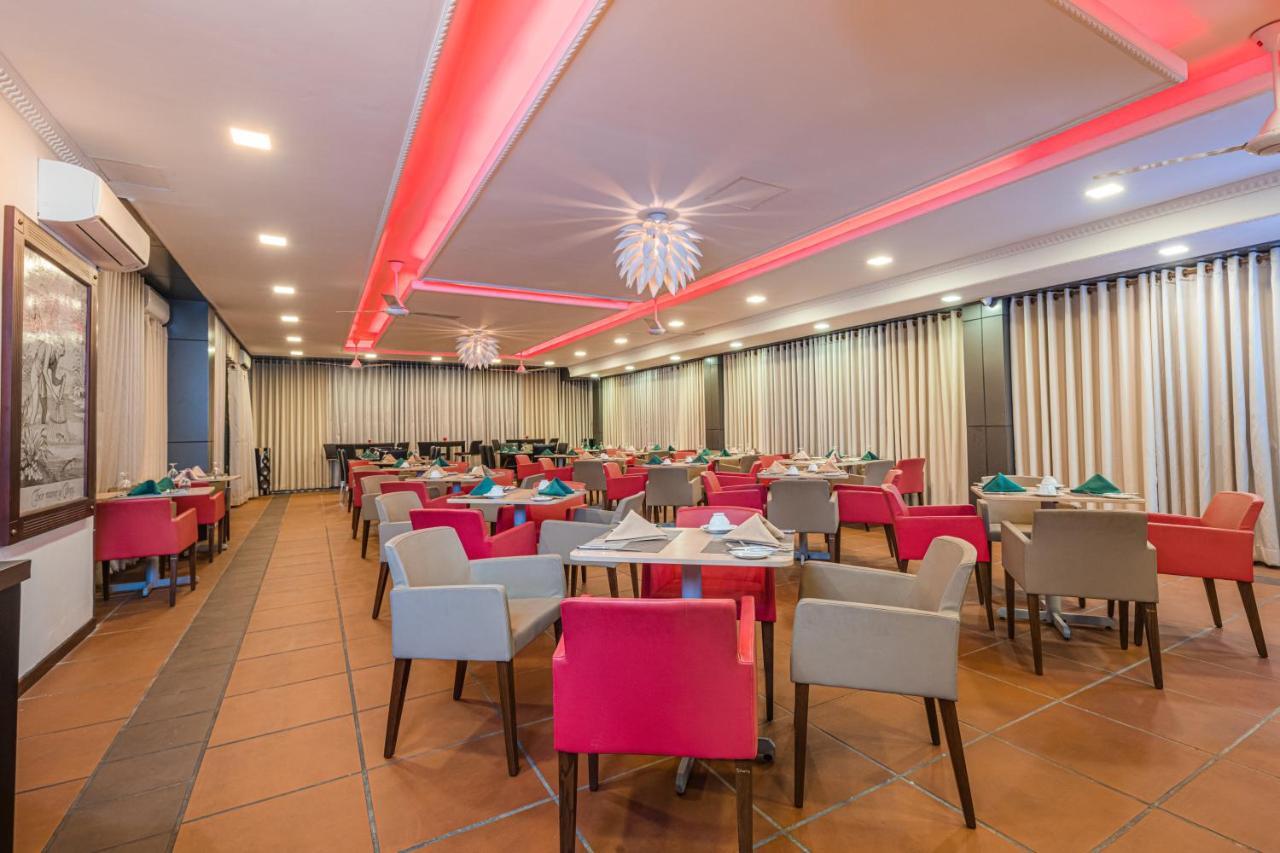 Earl'S Red Colombo Hotel Eksteriør billede