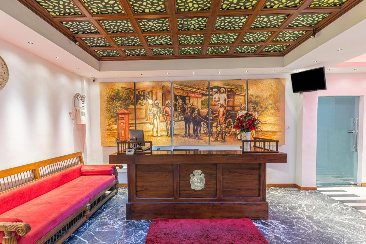 Earl'S Red Colombo Hotel Eksteriør billede